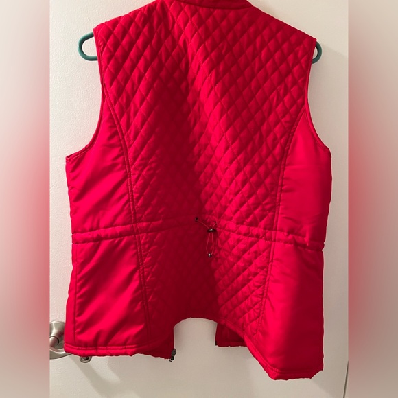 Relativity Lightweight Vest - Picture 3 of 5